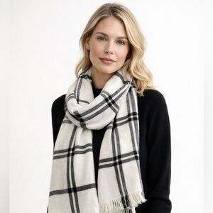 Cozy White and Black Plaid Scarf